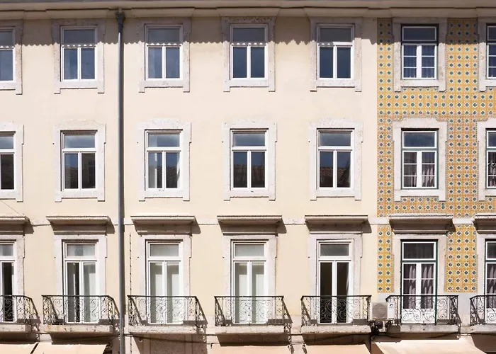 Aparthotel Limehome Rua Do Arsenal 4*